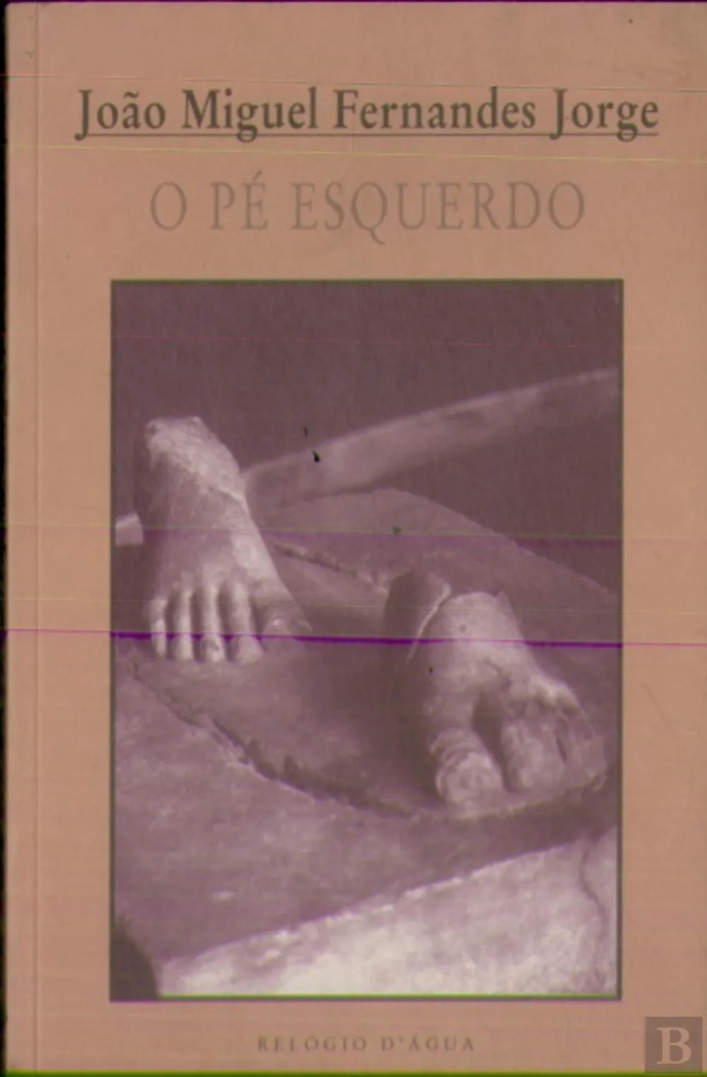 O pé esquerdo