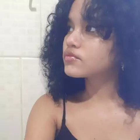 jhuli Evelenn