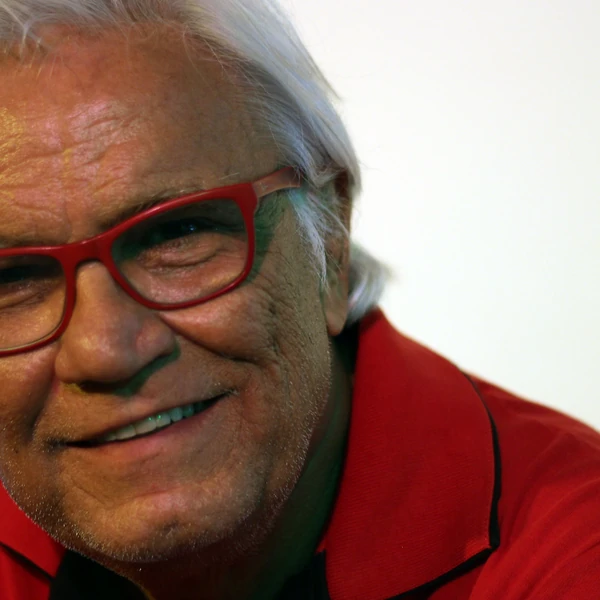 Roberto Magalhães
