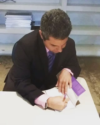 rnb_roberto