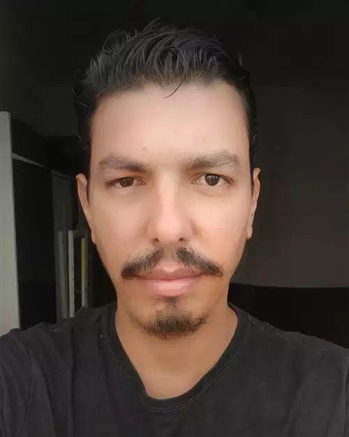 Dennis de Oliveira Santos (Sinnedos) 